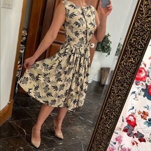 Chic Floral High Low Dress in Black and Cream